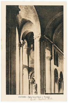 Vorschaubild Poitiers: Saint-Hilaire le Grand, Blick aus der Vierung nach NW, rechts nördlicher Querarm (Postkarte aus der Diakartei), Rückseite mit Notiz Wolfgang Schönes 